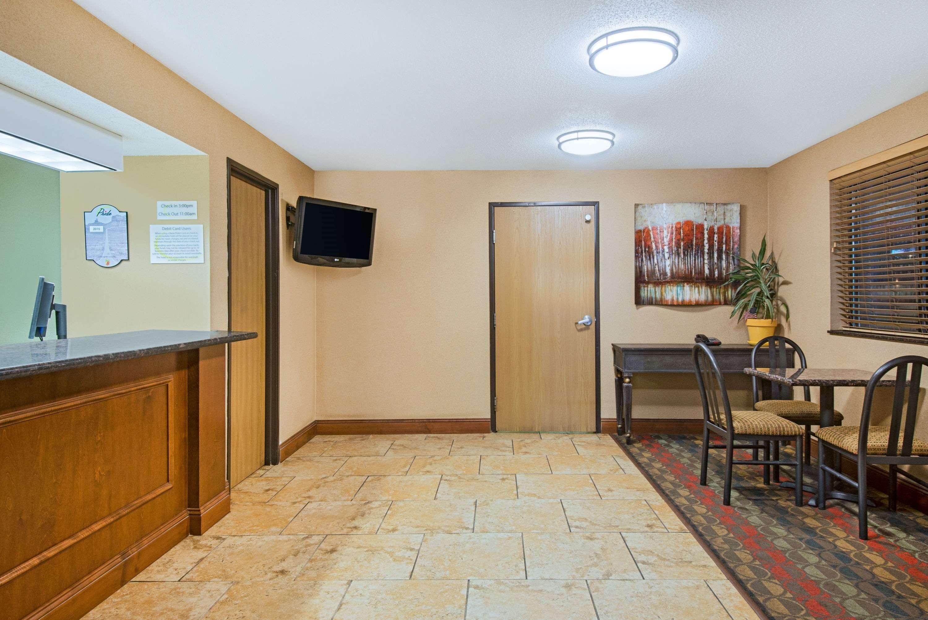 Hotel Super 8 By Wyndham Ripley Extérieur photo
